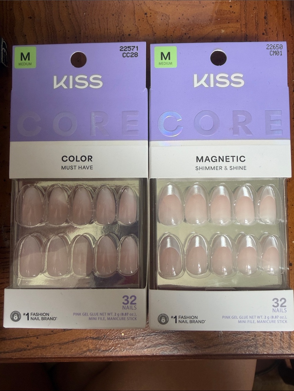 Kiss Core Press On Nails NEW